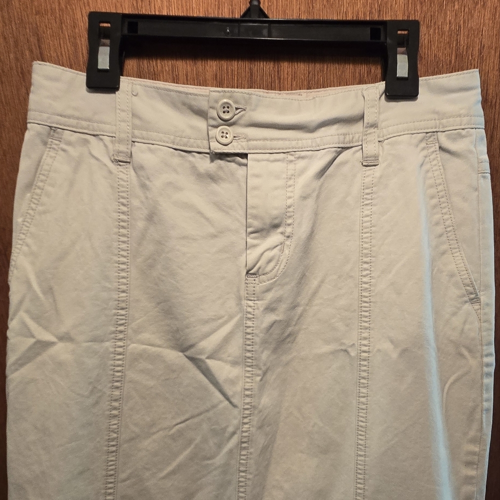Old Navy A-Line Skirt in Light Tan Sz2 - Picture 3 of 10